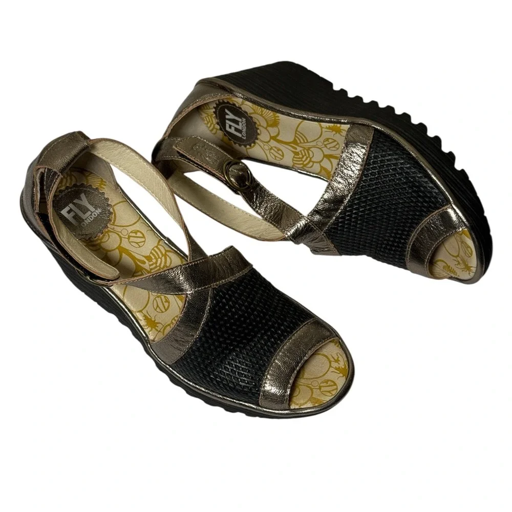 FLY LONDON YACE Wedge Sandals Perforated Black Leather Metallic EU 40‎ Size 9